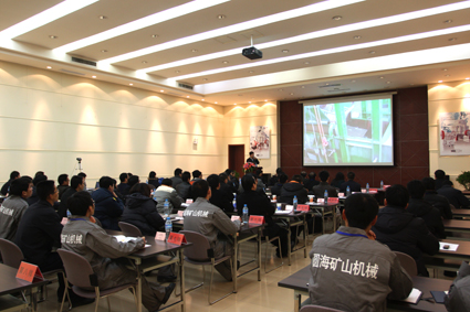 1670996465319080.jpg 003-室内培训.jpg